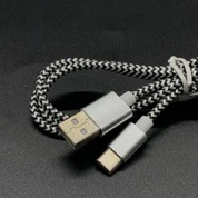 Fléttuð USB Type C 2A snúra fyrir spjaldtölvur